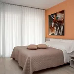 Camelot Red - * فيرونا