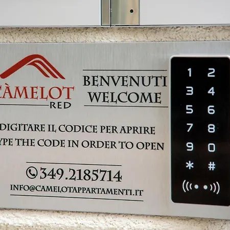 Camelot Red - Apartament *