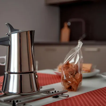 Appartement Camelot Red - *