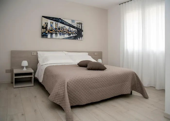 Camelot Red - דירה