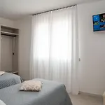 Apartment Camelot Red - *