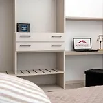 Appartement Camelot Red - *